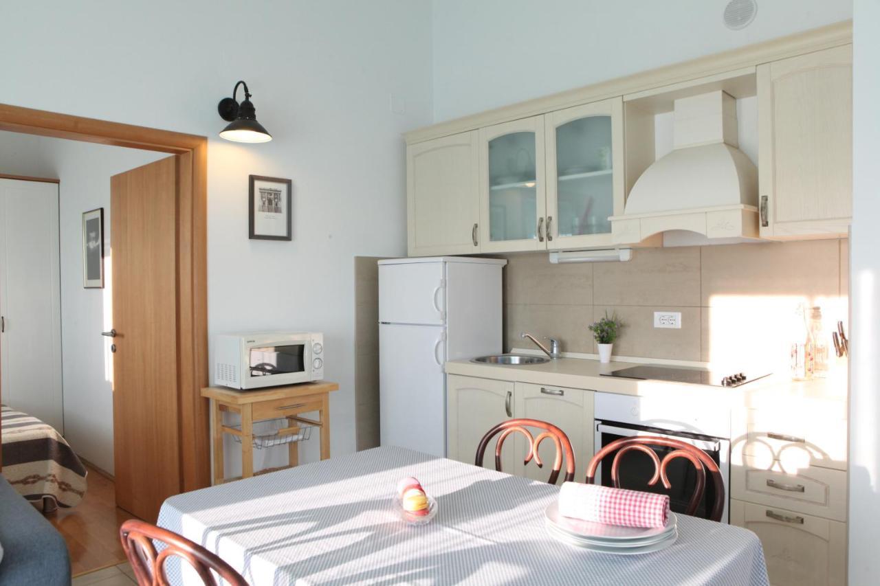 Apartments Sea View Kožino Dış mekan fotoğraf